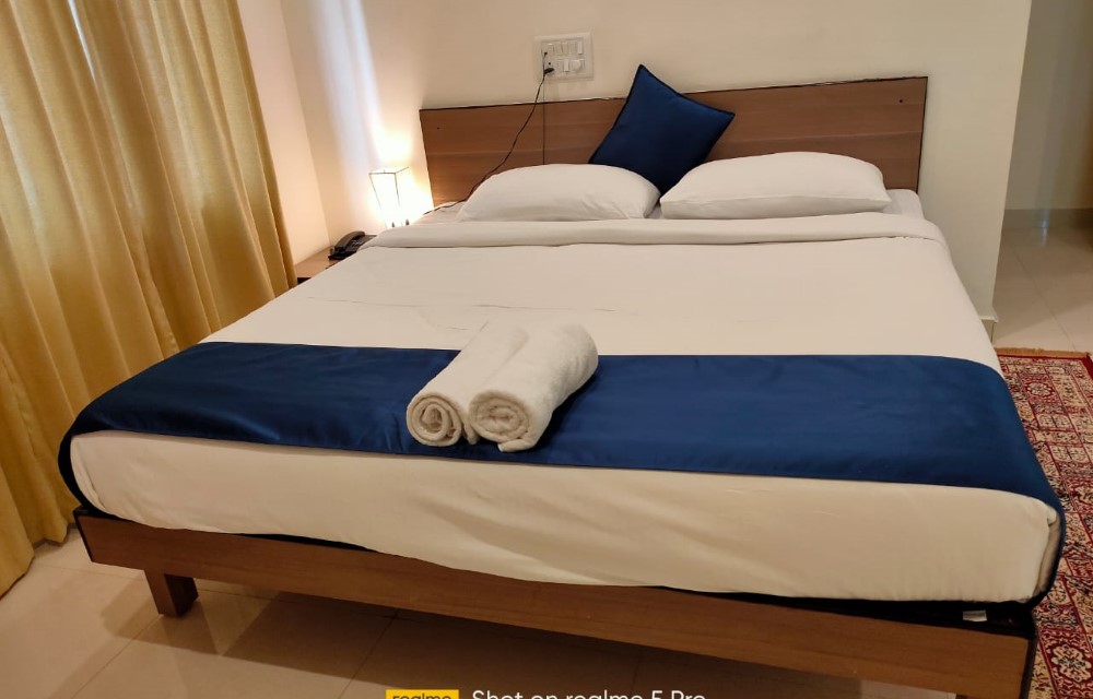 Stay Awhile Hotel Slider Pictures